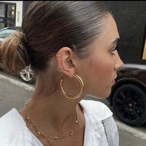 Classic stainless steel hoop earrings